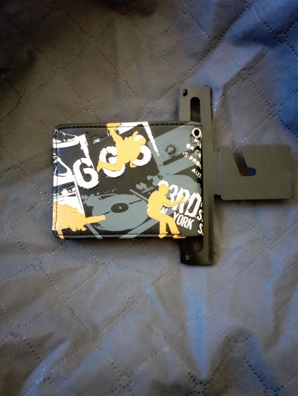 Boys Black and Yellow Graphic Wallet